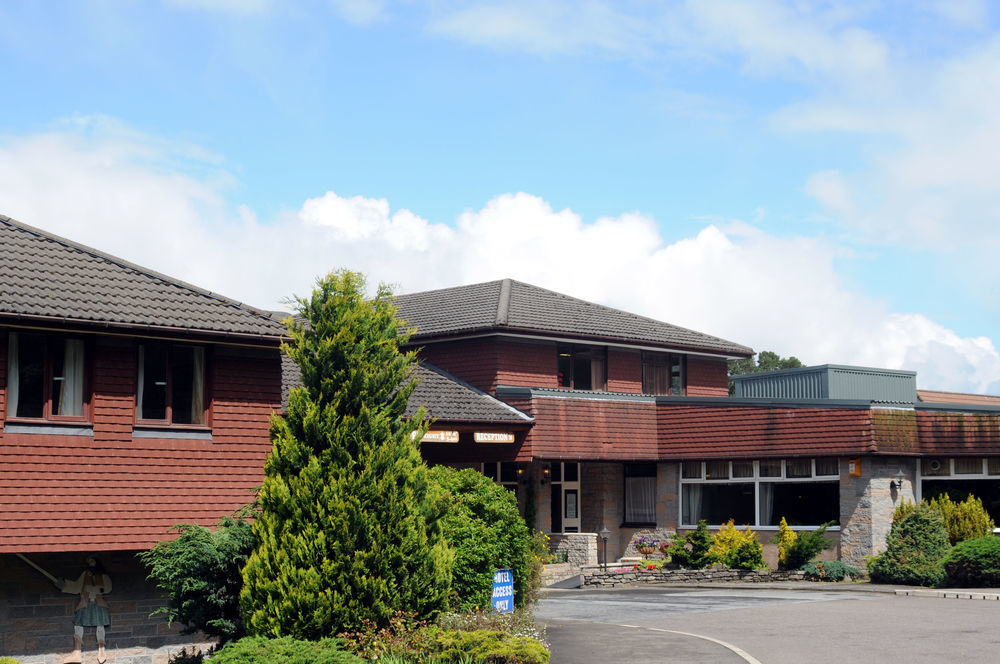 Highlander Hotel 'A Bespoke Hotel' Newtonmore Exterior photo