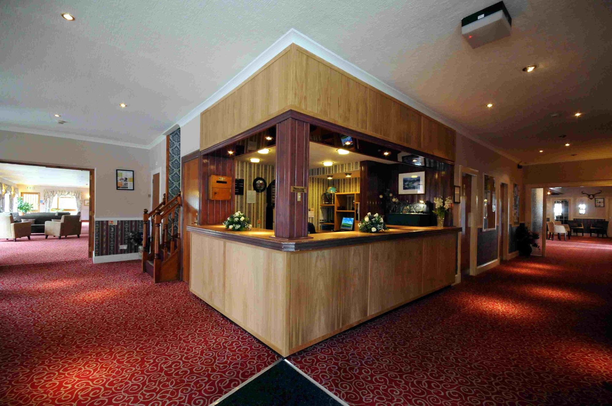 Highlander Hotel 'A Bespoke Hotel' Newtonmore Exterior photo