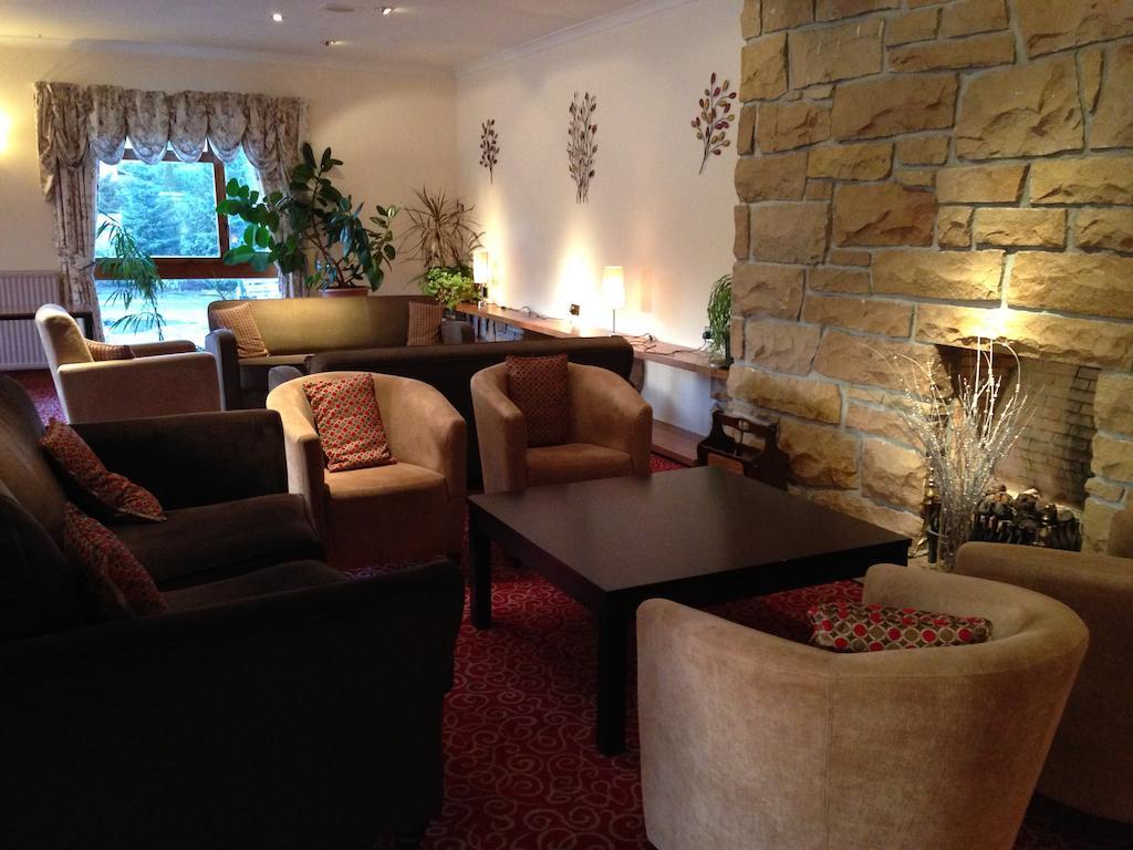 Highlander Hotel 'A Bespoke Hotel' Newtonmore Exterior photo